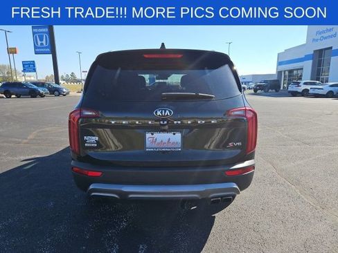 Used 2020 Kia Telluride S w/ S 8 Passenger Seating Package image 5
