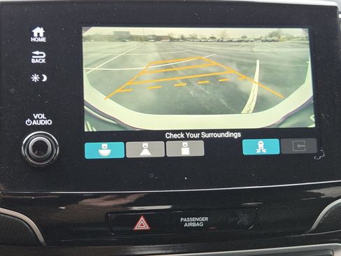 Certified 2021 Honda Passport Touring image 11