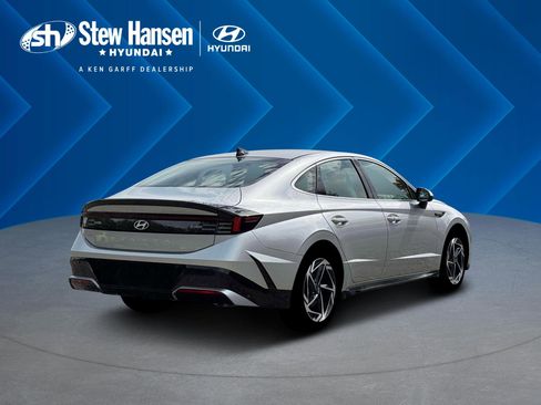 New 2026 Hyundai Sonata SEL image 8