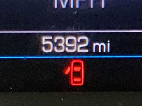 Used 2021 Chevrolet Equinox LT image 14