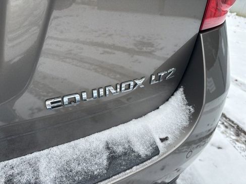 Used 2011 Chevrolet Equinox LTZ image 12