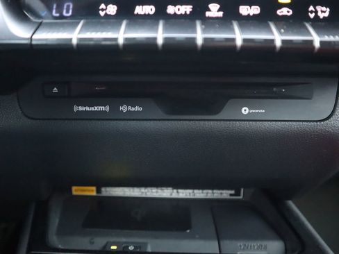 Used 2022 Lexus UX 200 F Sport FWD image 37