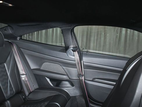 Used 2024 BMW M4 xDrive Competition w/ M Carbon Exterior Package image 60