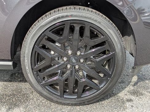 Certified 2026 Ford Expedition Max Platinum w/ Stealth Performance Package AWD/4WD image 11