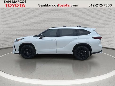 Used 2024 Toyota Highlander XSE image 8