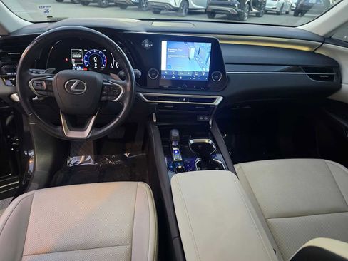 Used 2024 Lexus RX 350 FWD image 16