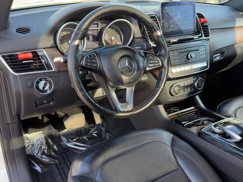 Used 2017 Mercedes-Benz GLS 450 4MATIC image 35