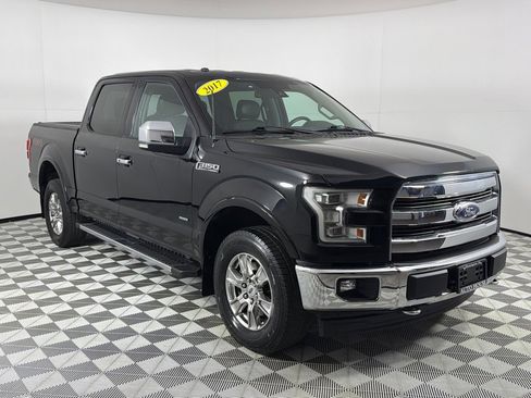 Used 2017 Ford F150 Lariat w/ Equipment Group 502A Luxury image 3