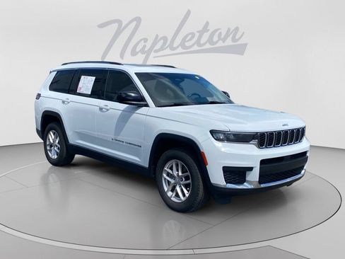 Used 2021 Jeep Grand Cherokee L Laredo w/ Luxury Tech Group I AWD/4WD image 8
