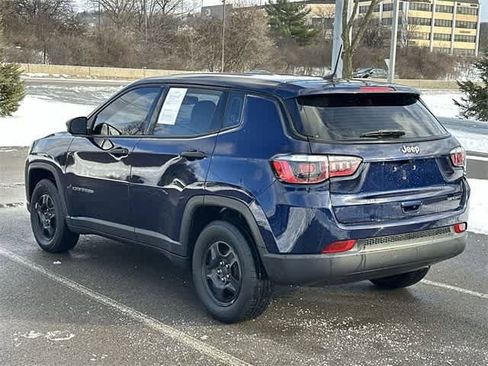 Used 2019 Jeep Compass Sport image 32