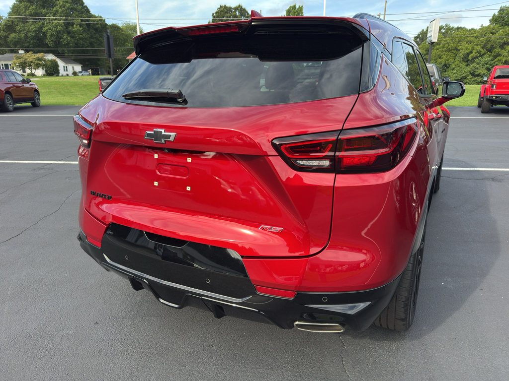 Used 2024 Chevrolet Blazer RS FWD image 5