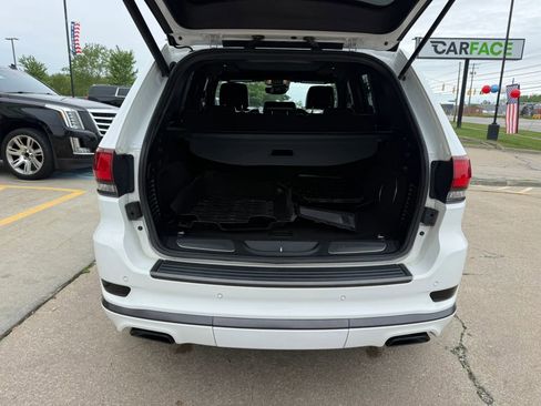 Used 2020 Jeep Grand Cherokee High Altitude AWD/4WD image 14