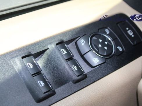 Used 2020 Ford F250 Lariat w/ Lariat Ultimate Package AWD/4WD image 23