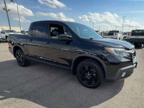 Used 2019 Honda Ridgeline Black Edition image 2