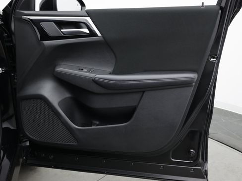 Used 2024 Mitsubishi Outlander ES FWD image 38