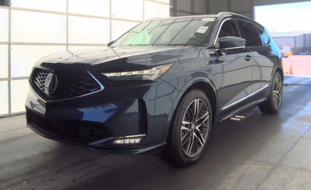 Used 2025 Acura MDX w/ Advance Package AWD/4WD image 2