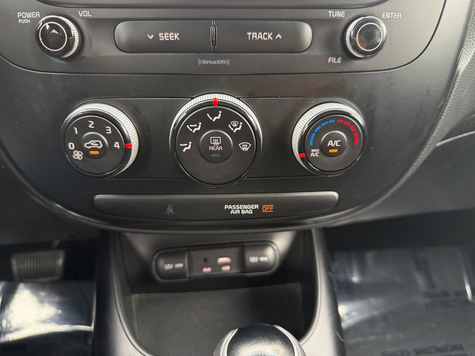 Used 2019 Kia Soul FWD image 13