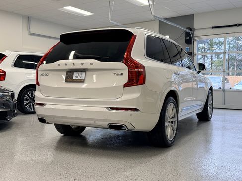 Used 2019 Volvo XC90 T6 Inscription w/ Protection Package image 8