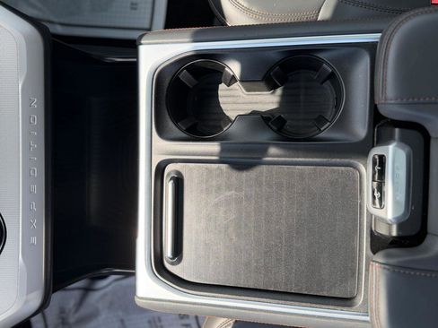 Used 2025 Ford Expedition Max Active image 28