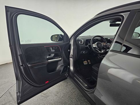 Used 2023 Mercedes-Benz GLA 250 image 19