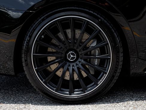 Used 2026 Mercedes-Benz S 63 AMG S image 16