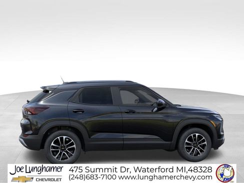 New 2026 Chevrolet TrailBlazer LT w/ Convenience Package FWD image 5