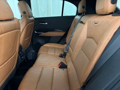 Used 2024 Cadillac XT4 Sport AWD/4WD image 28