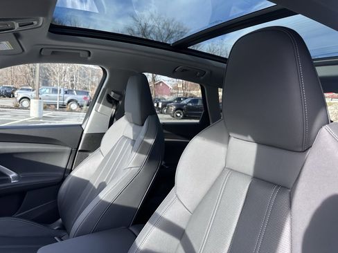 Used 2025 Audi Q5 Premium Plus w/ Premium Plus image 14