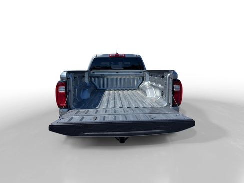 Used 2024 GMC Canyon Elevation w/ Convenience Package RWD image 17