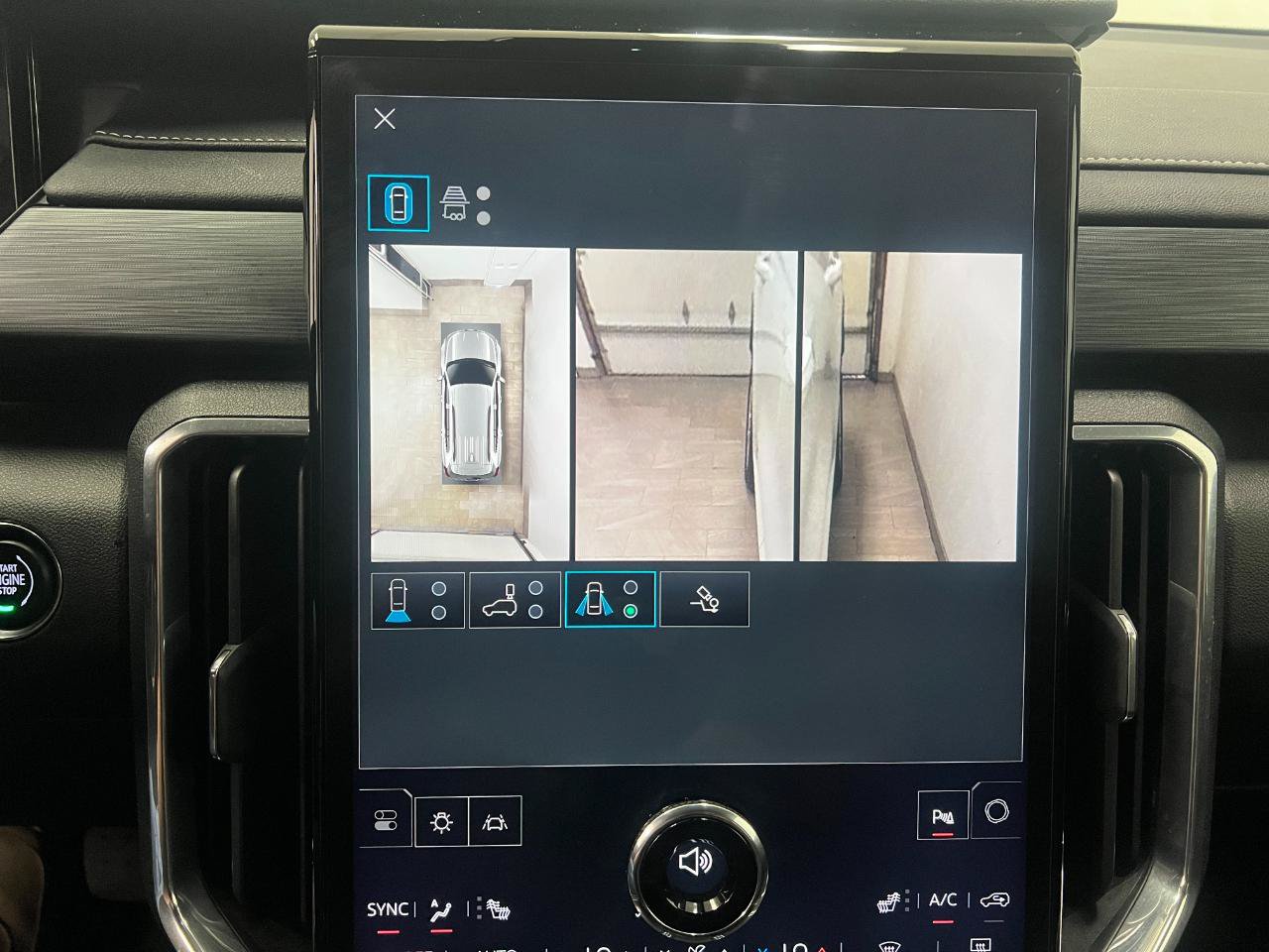 Used 2026 GMC Acadia Elevation w/ Elevation Premium Package AWD/4WD image 57