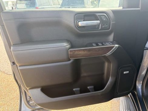 Used 2022 GMC Sierra 1500 SLT RWD image 24