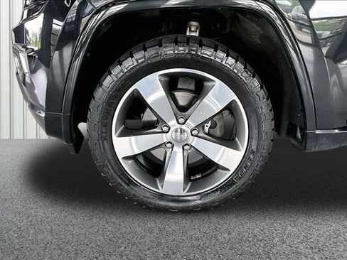 Used 2016 Jeep Grand Cherokee Overland AWD/4WD image 35