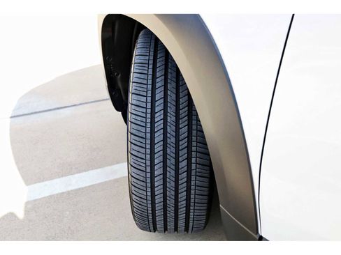 Certified 2025 MAZDA CX-50 2.5 Turbo w/ Accent Package image 29