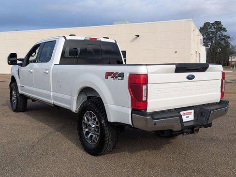 Used 2022 Ford F250 Lariat w/ Lariat Ultimate Package image 5