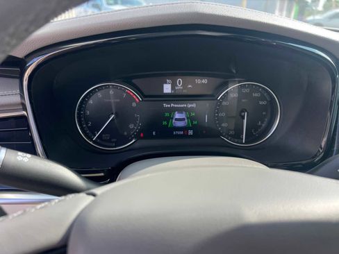 Used 2021 Cadillac XT6 Premium Luxury image 17