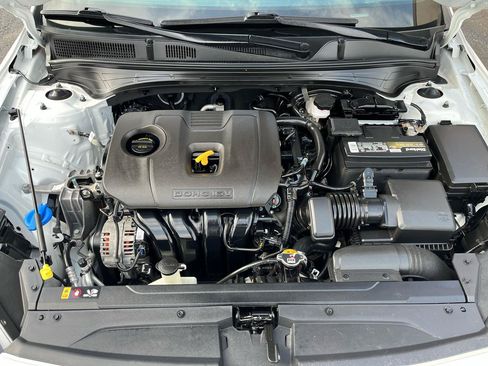 Used 2021 Kia Forte GT-Line FWD image 12