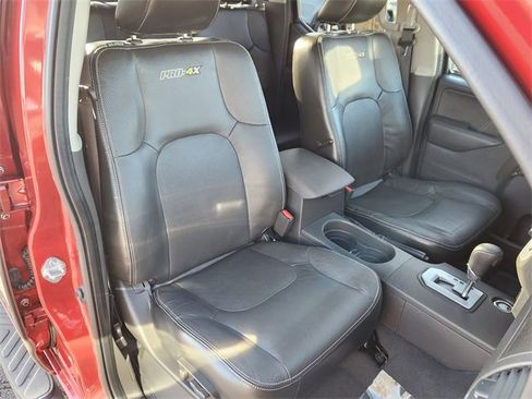 Used 2021 Nissan Frontier PRO-4X w/ Pro-4x Utility Package image 13