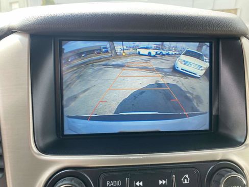 Used 2016 GMC Yukon Denali w/ Open Road Package image 25