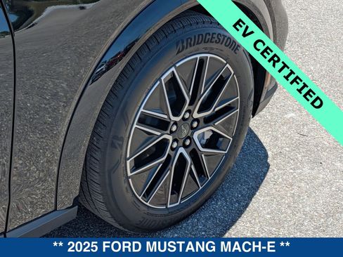 Used 2025 Ford Mustang Mach-E Premium image 12