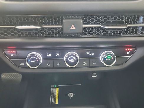 Certified 2024 Honda HR-V EX-L image 29