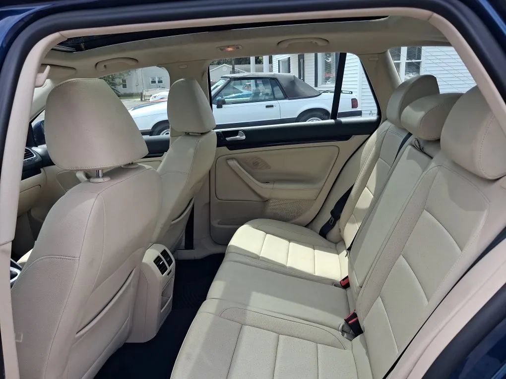 Used 2013 Volkswagen Jetta S FWD image 25