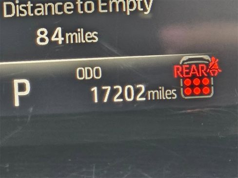 Certified 2024 Toyota Highlander LE image 30