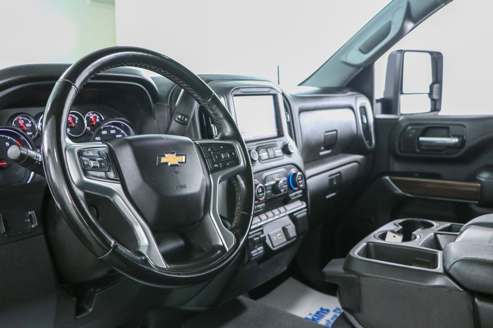 Used 2023 Chevrolet Silverado 2500 LT w/ Convenience Package AWD/4WD image 24