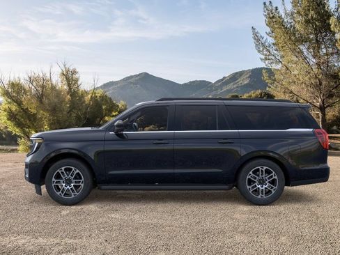 New 2026 Ford Expedition Max Active RWD image 5