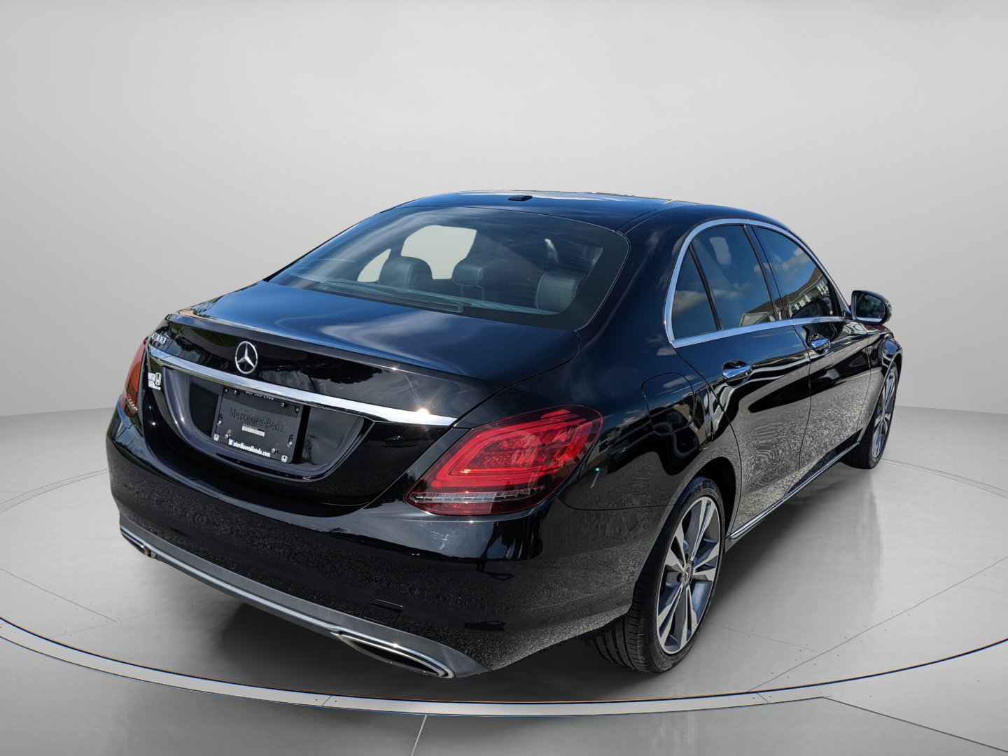 Used 2019 Mercedes-Benz C 300 Sedan image 8