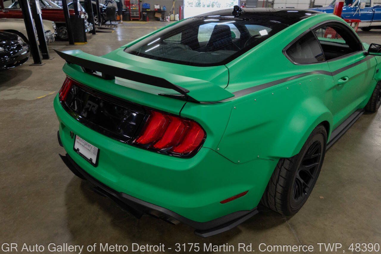 Used 2021 Ford Mustang GT Premium w/ GT Performance Package RWD image 15