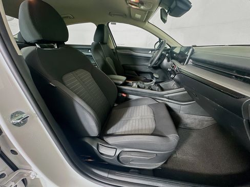 Used 2025 Kia K5 LXS image 32