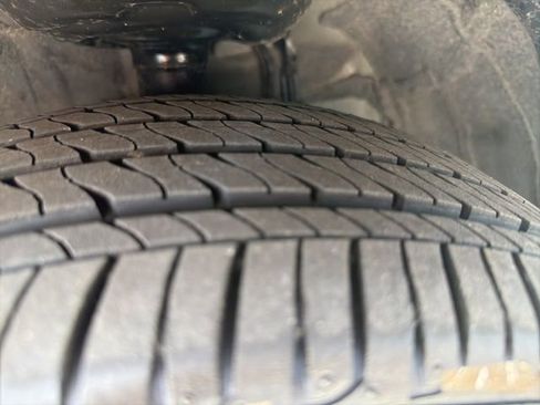 Used 2025 Toyota Corolla LE FWD image 25