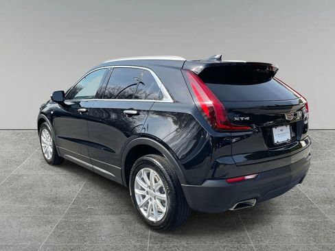 Certified 2023 Cadillac XT4 Luxury image 3
