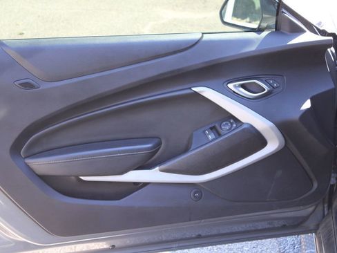 Used 2020 Chevrolet Camaro LT w/ RS Package image 12